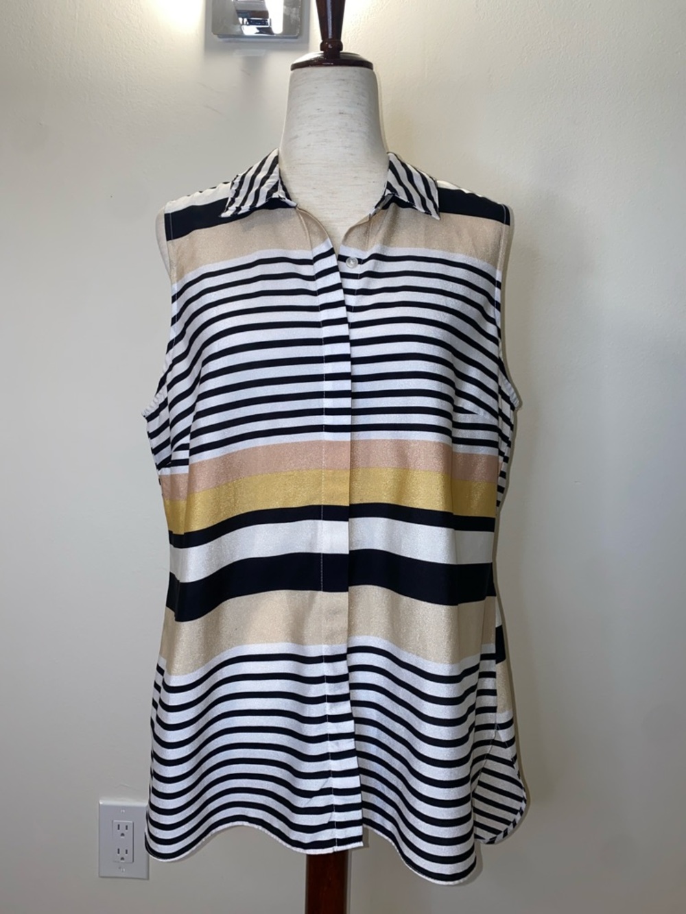 Dressbarn Sleeveless Striped Collared Top - Black, White & Gold